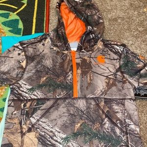 ⚽️5/$20 Boys Camo Carhartt hoodie